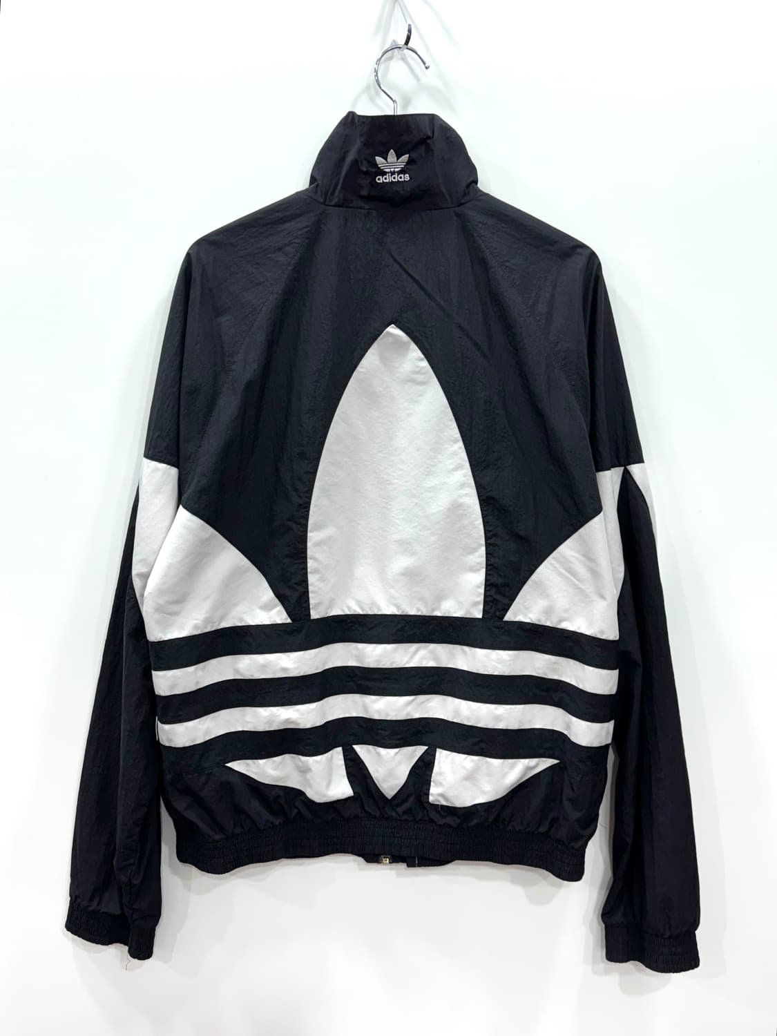 아디다스 빅 트레포일 트랙탑 바람막이 XL 상품이미지4