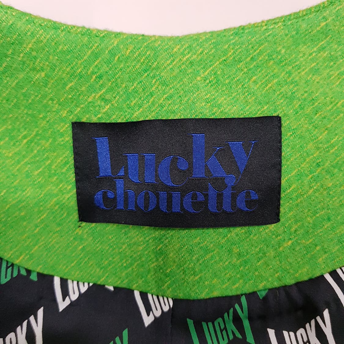 럭키슈에뜨 2022 더블버튼 울 자켓  36사이즈 상품이미지7