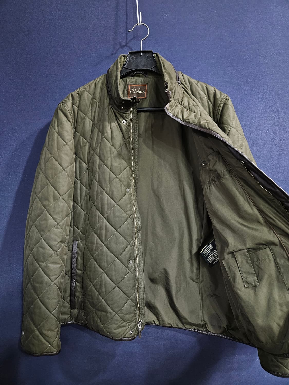 콜한 퀼팅 카키컬러 남성 105~110 패딩자켓  상품이미지8