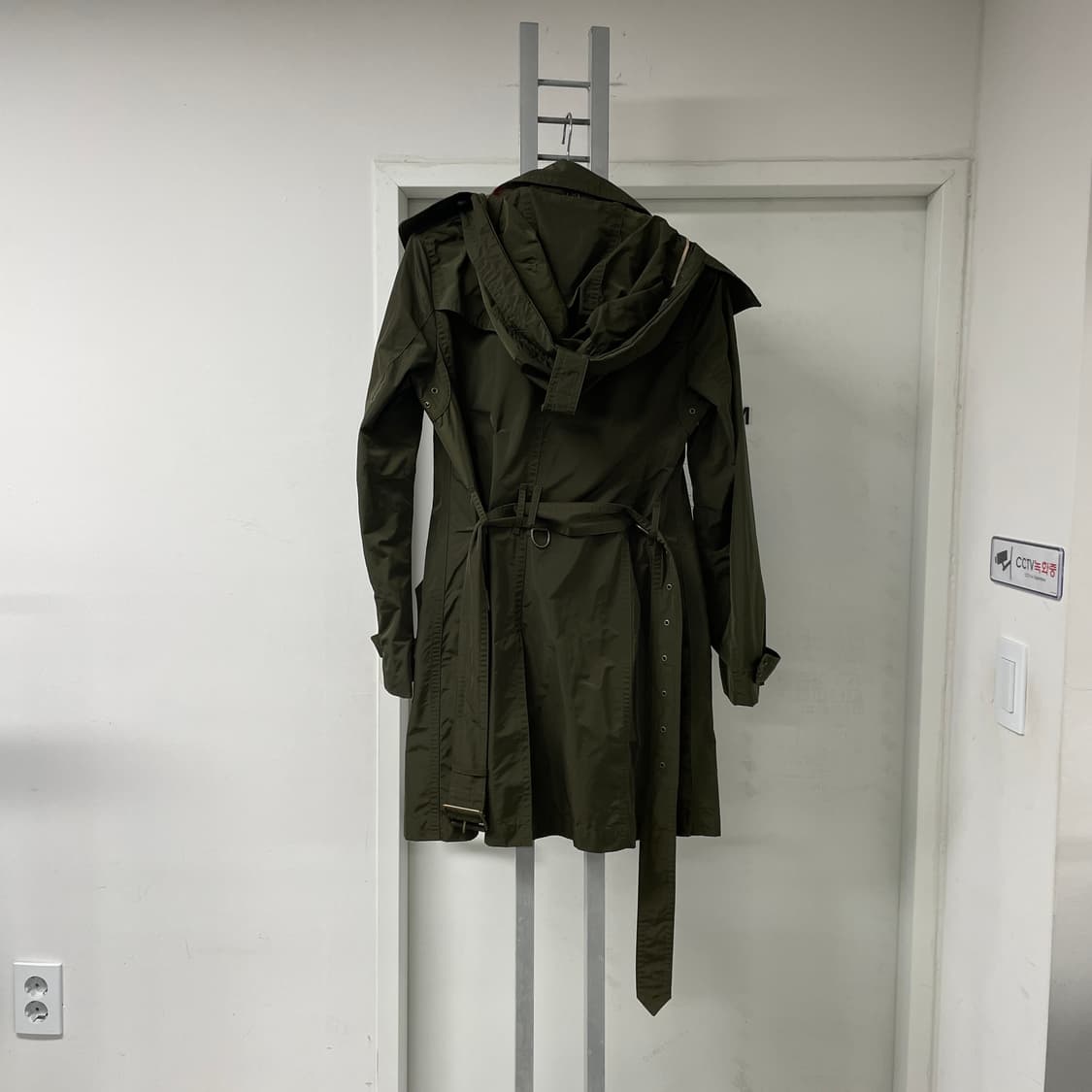 버버리 트렌치 코트 카키 8(W) 상품이미지6