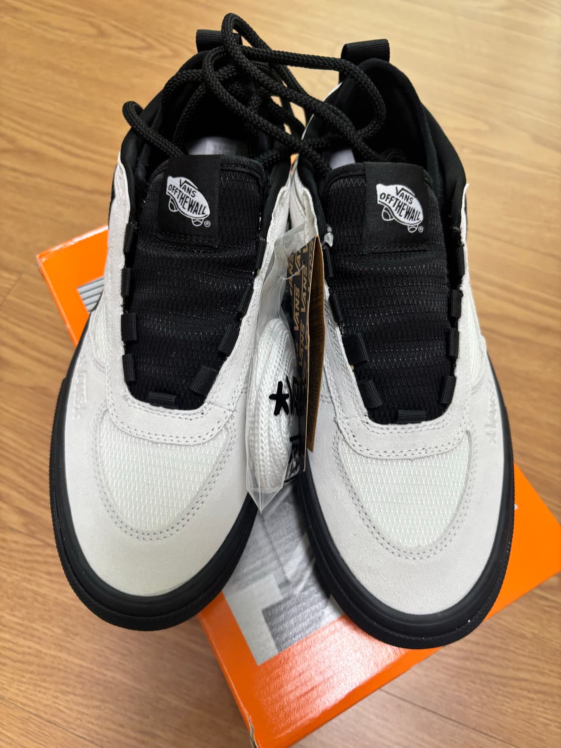 [새상품] 반스 x 아티바 제퍼슨 스케이트 세이프 로우 상품이미지3