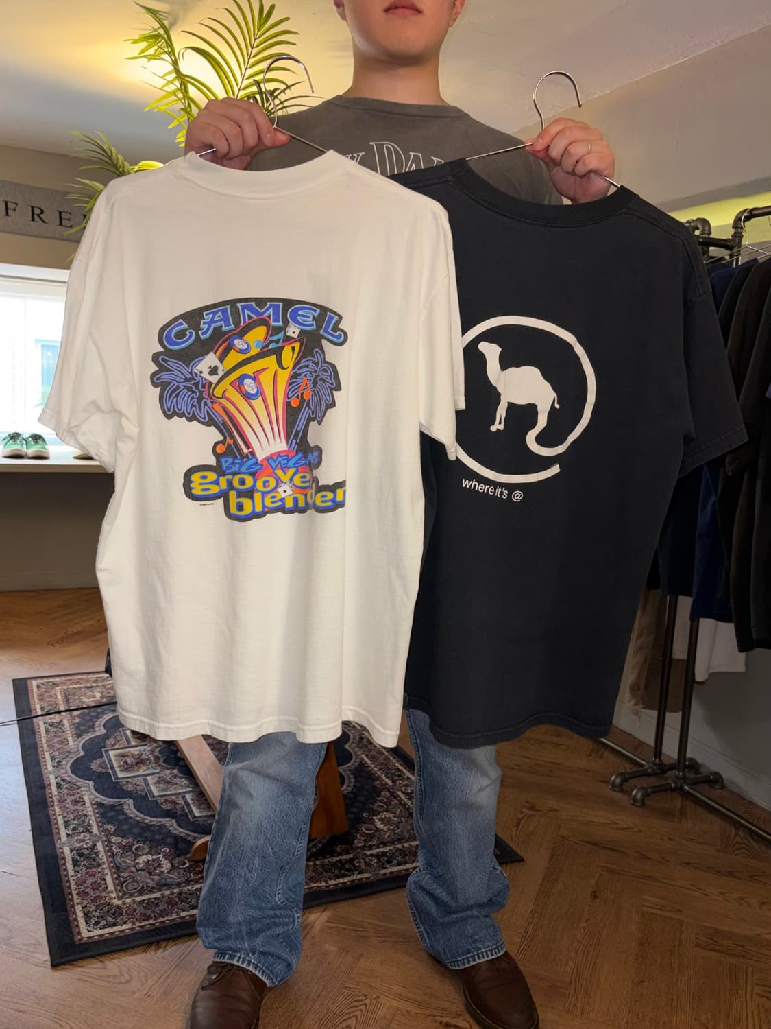 90‘s Camel Cigarettes Where it’s @ T-sh 상품이미지10