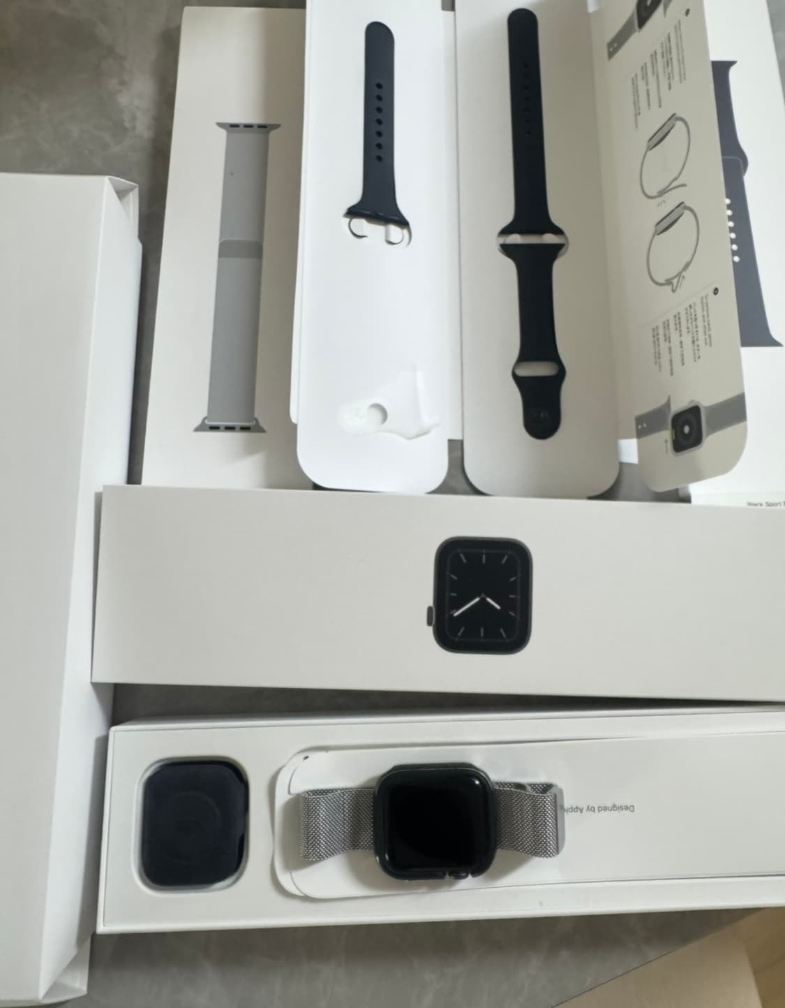 애플워치5 40mm 스테인리스 스틸 밀레니즈 루프 상품이미지2