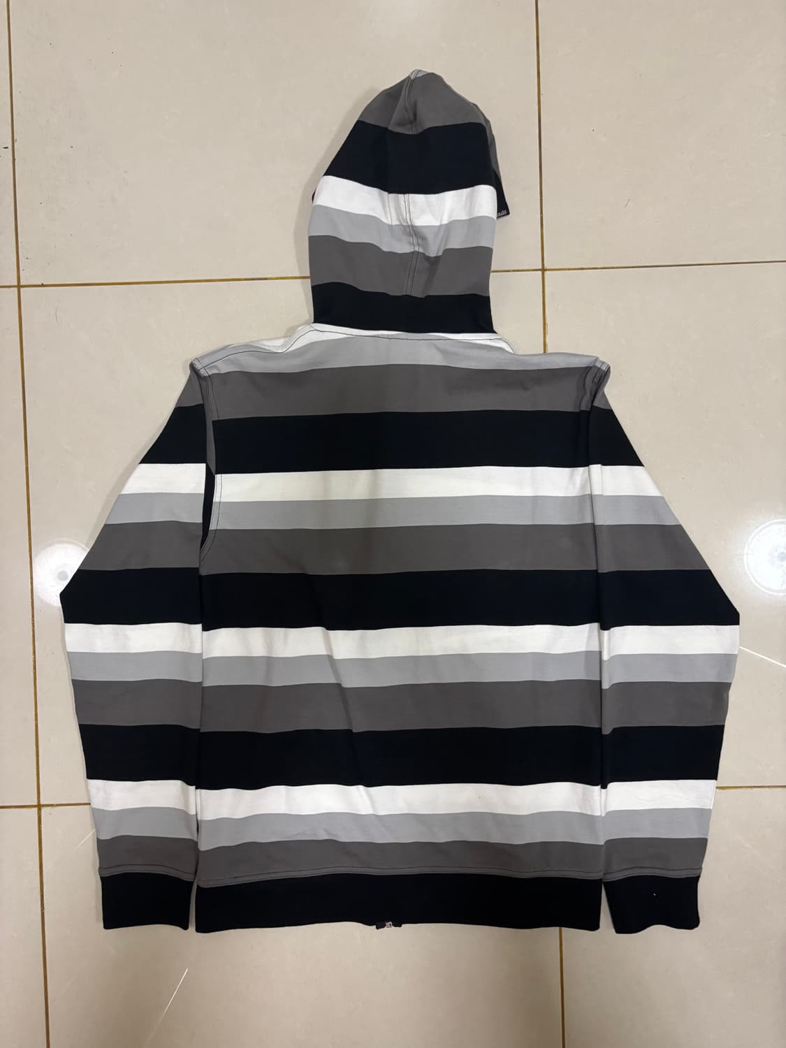 00s 포스타 클로딩 후드집업 상품이미지10