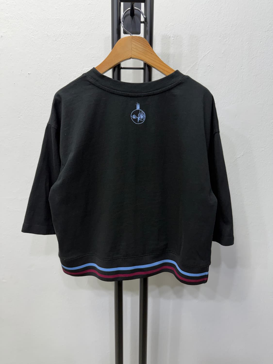 정품) 럭키슈에뜨 22ss 자수 티셔츠 F 상품이미지4