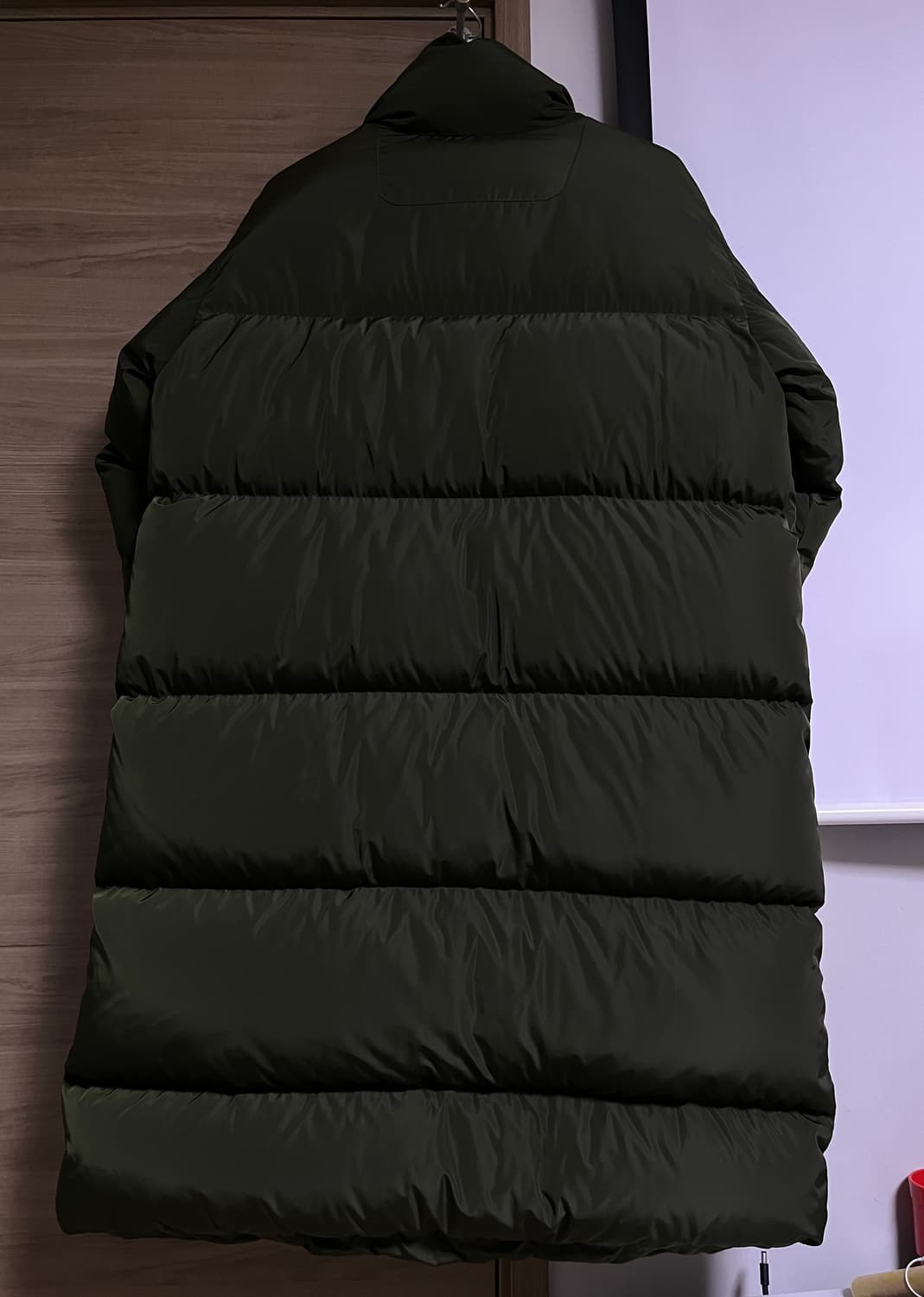 마레 롱패딩 카키 S사이즈 판매합니다! 상품이미지2