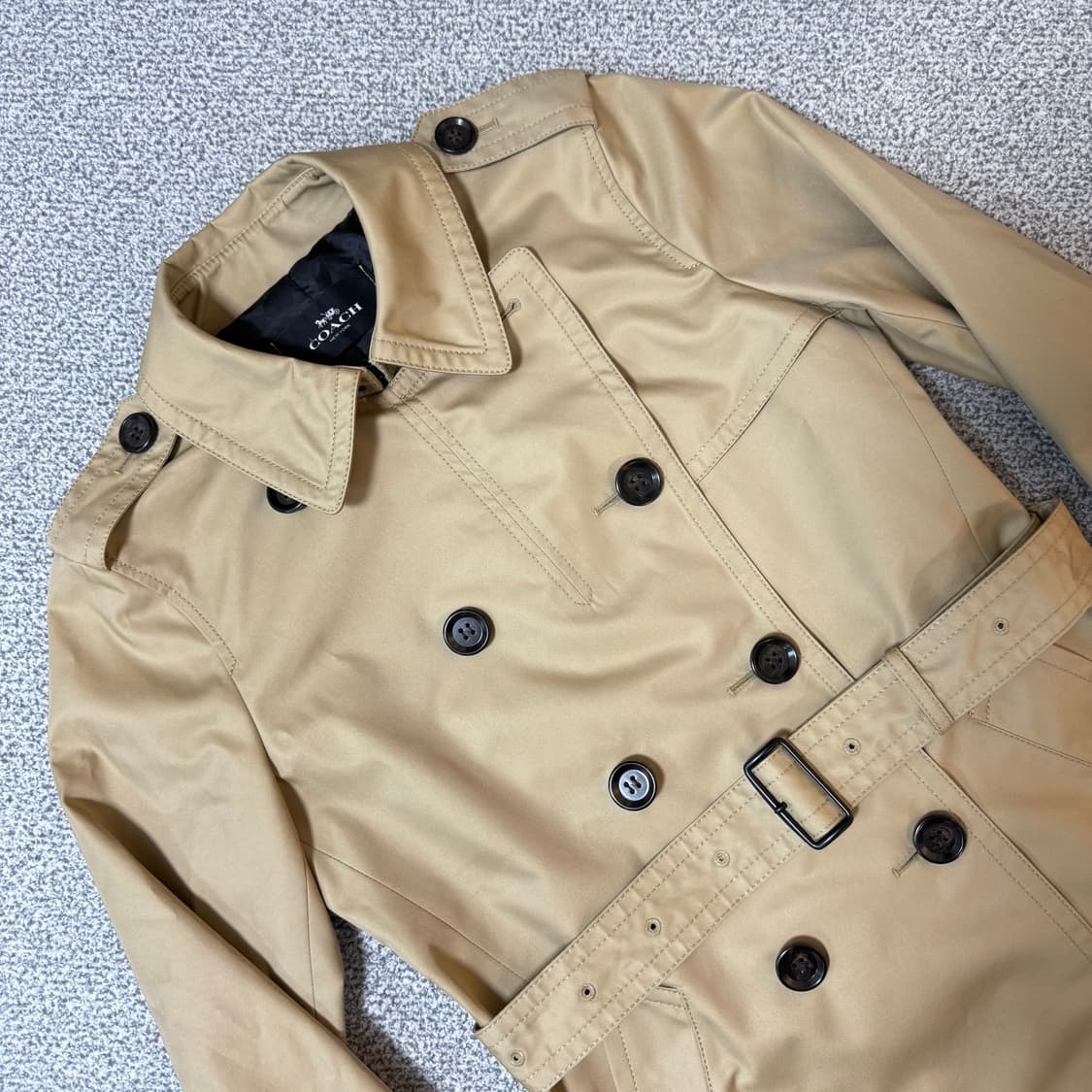 Coach 코치 시그니처 라펠 숏 트렌치코트 상품이미지1