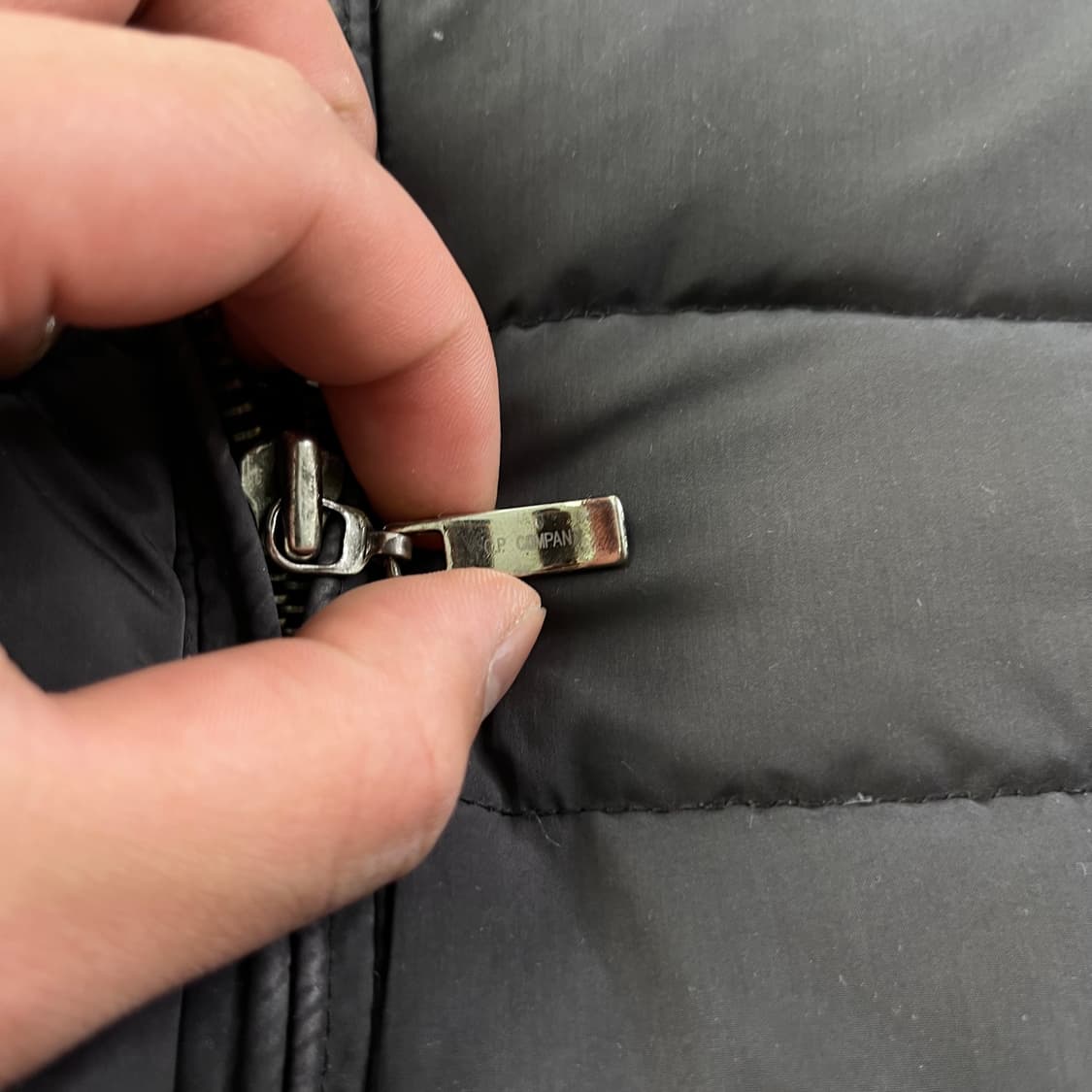 95 CP컴퍼니 덕다운 경량 패딩 상품이미지7