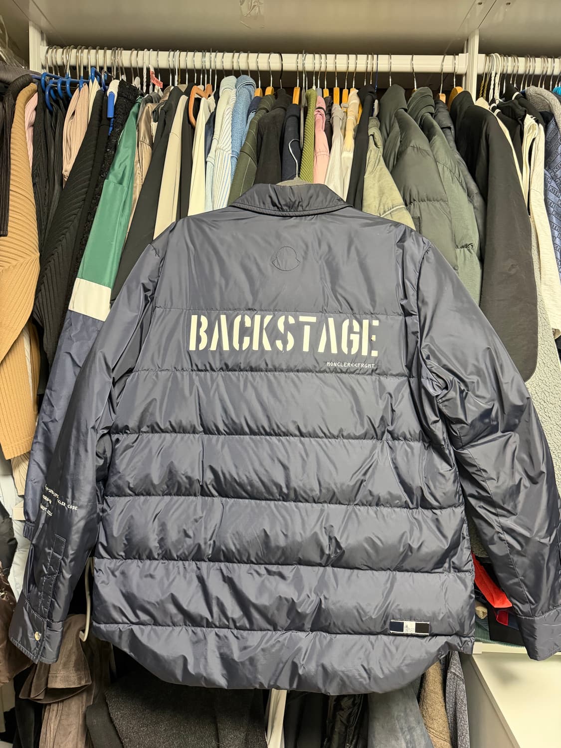 [3] 몽클레어 x 프라그먼트 백스테이지 패딩 셔츠 자켓 상품이미지10