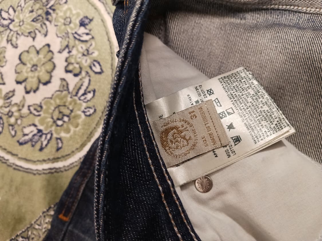 디젤 자니티 워싱팬츠 상품이미지4