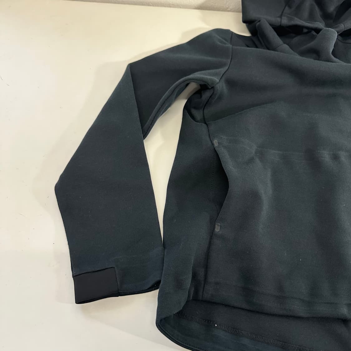 우먼L 나이키 블랙 테크팩 웜업런닝후드티 상품이미지2