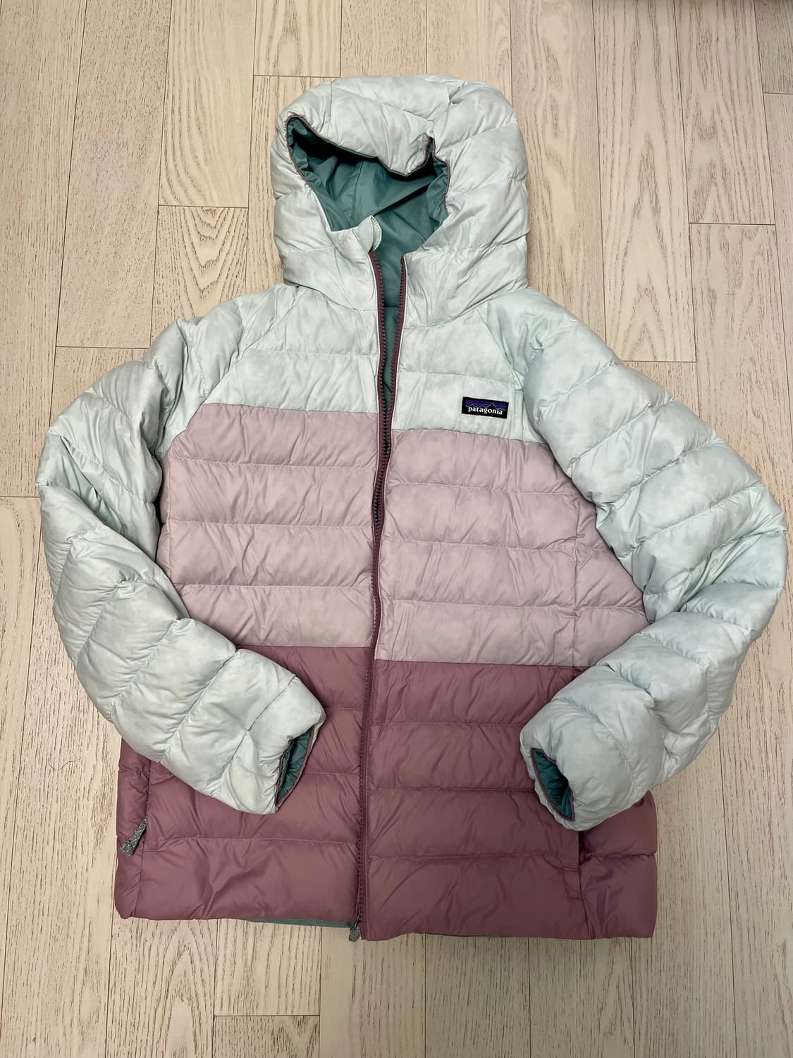 파타고니아 패딩 상품이미지1