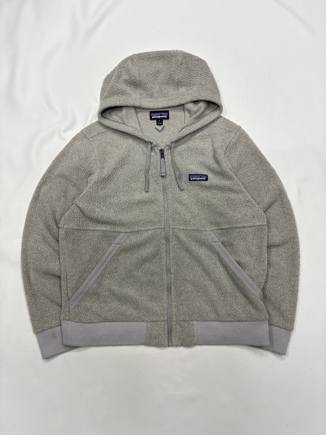 파타고니아 라이트그레이 플리스 후드집업 상품이미지2