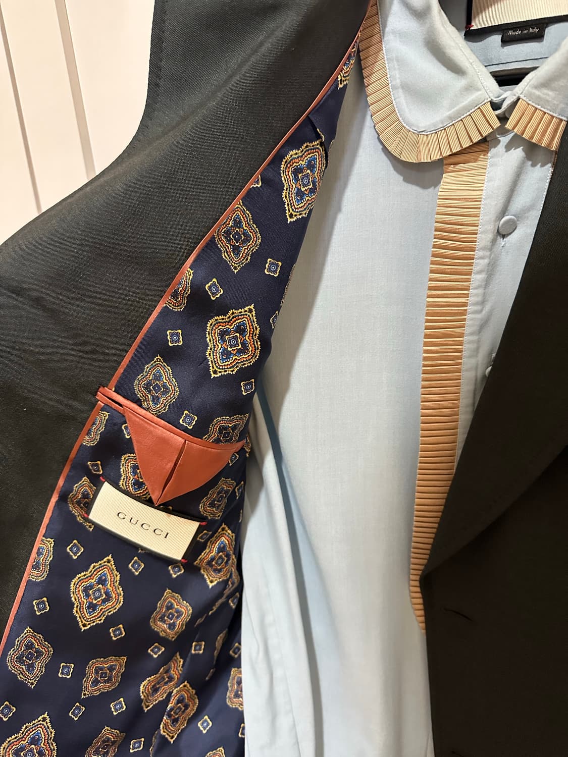 구찌 모헤어 수트 + 실크 셔츠 일괄판매 상품이미지3