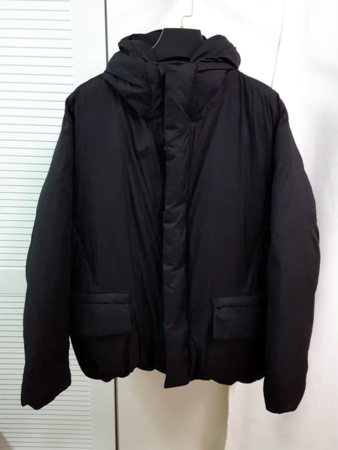 일꼬르소 남성 볼륨 퍼 오버핏 구스다운 패딩 블랙 상품이미지4