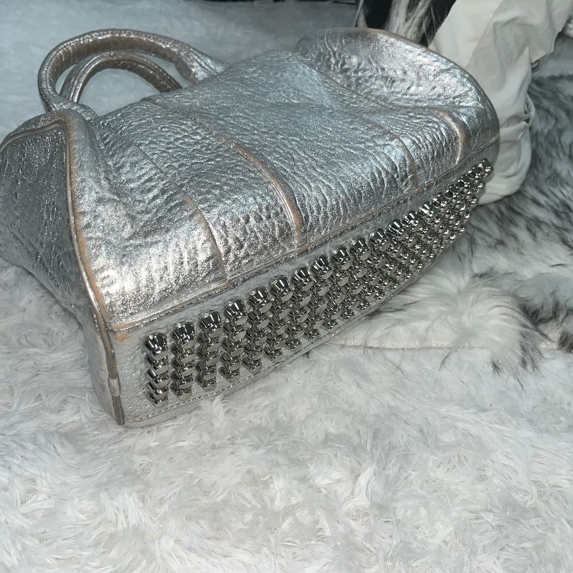 Alexander Wang 실버 레더 총알백 상품이미지4