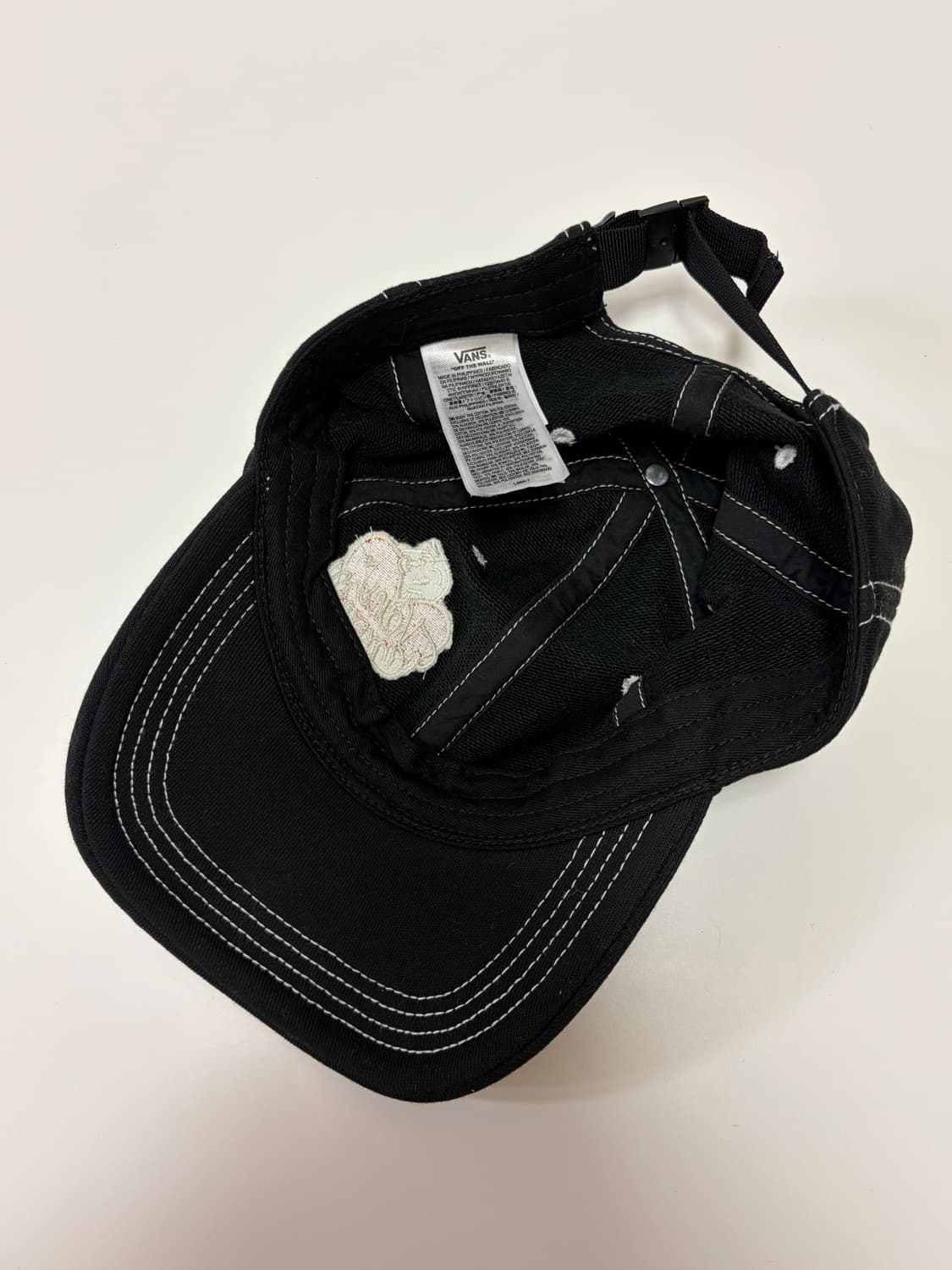 반스 xoxo 그래픽 볼캡 모자 상품이미지5