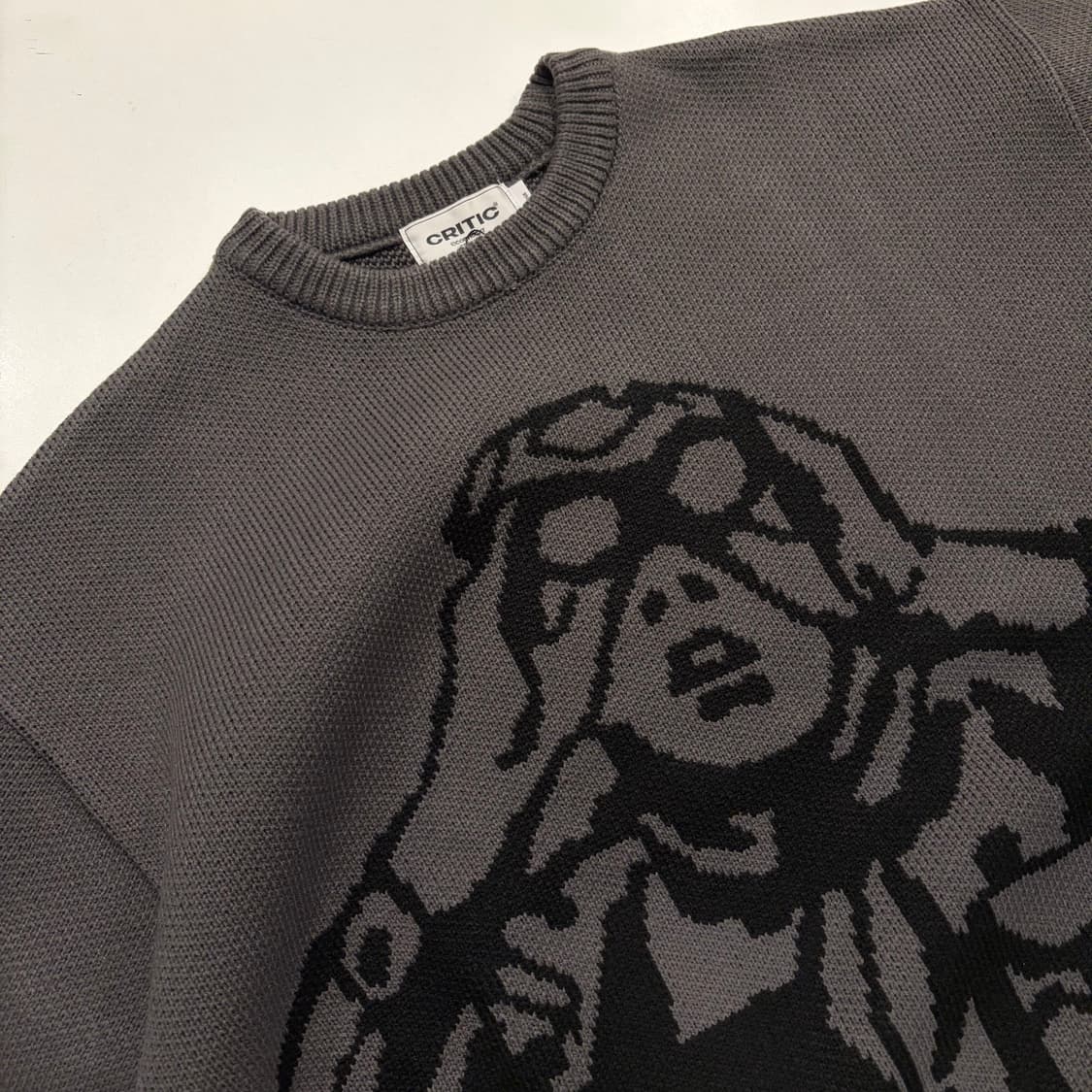 [L] 크리틱 스카웃보이 그래픽 니트 스웨터 C181 상품이미지3