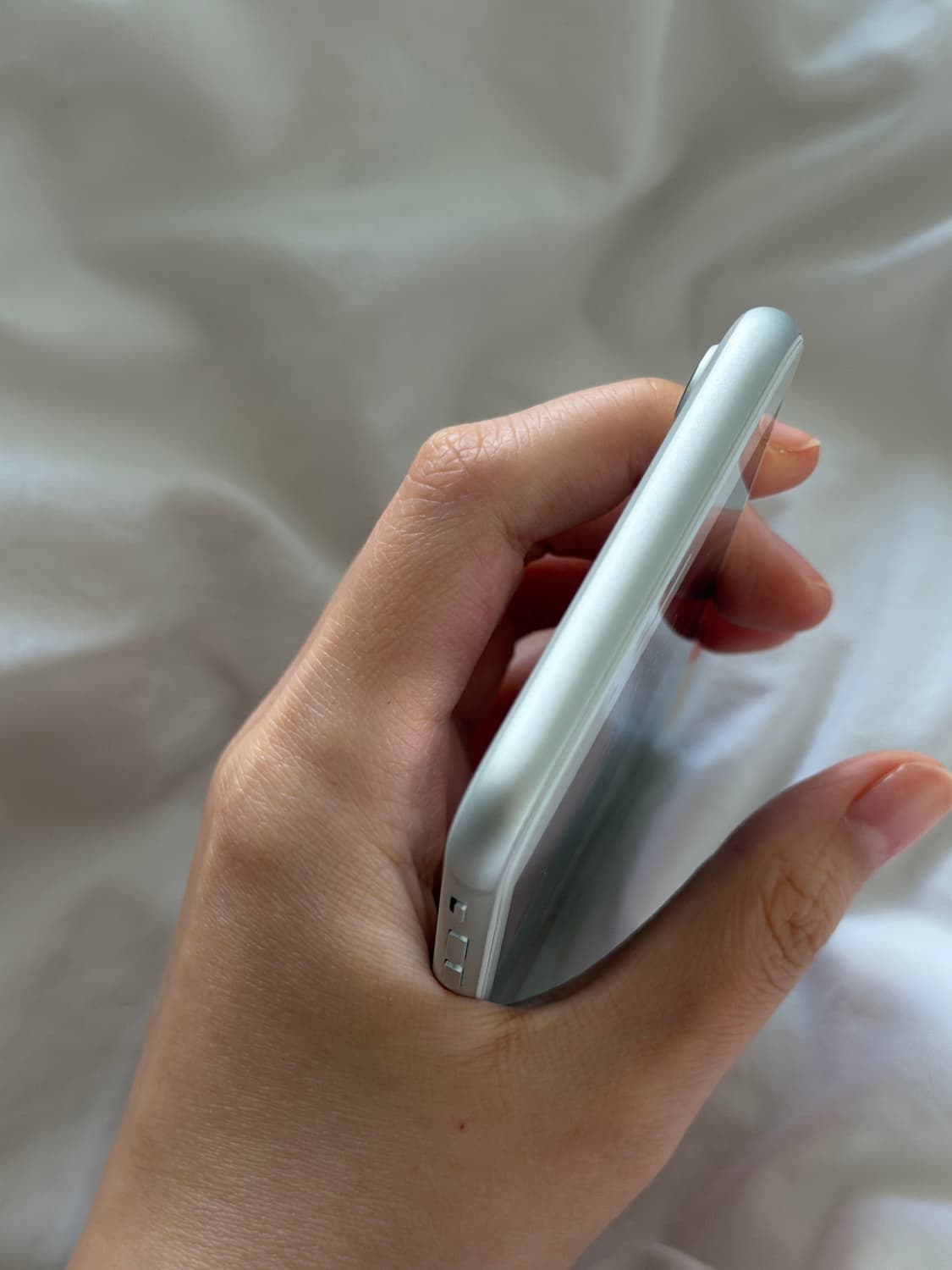 무음) 아이폰7 실버 128GB 배터리 100 상품이미지3