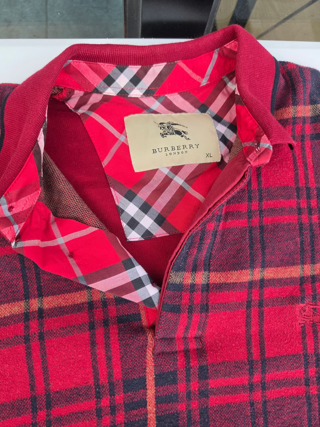 버버리 체크티셔츠 상품이미지2