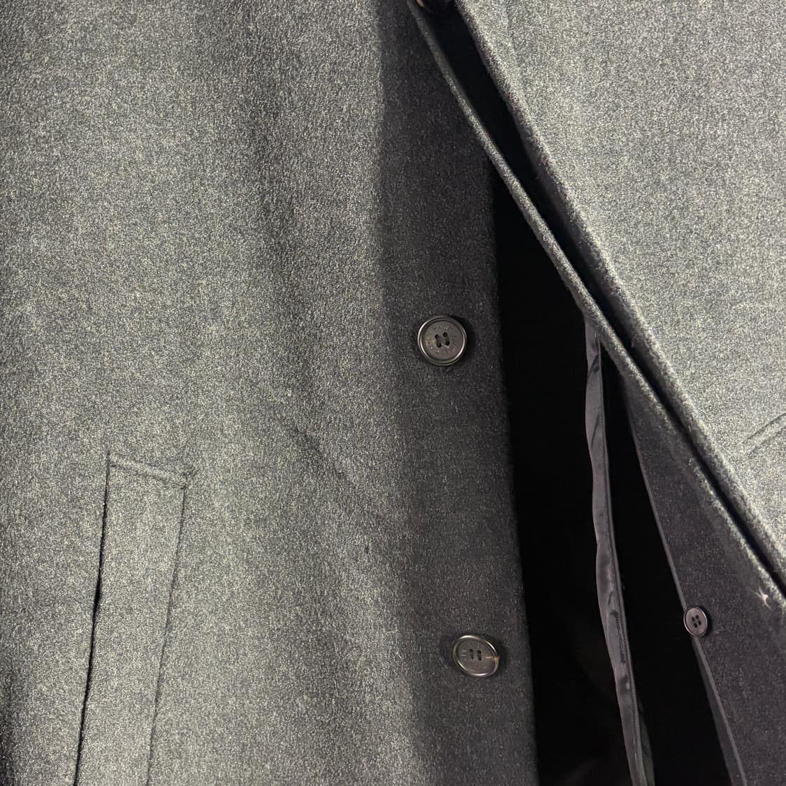 입생로랑(Yves Saint Laurent) 빈티지 차콜 울 싱글 코트 상품이미지3