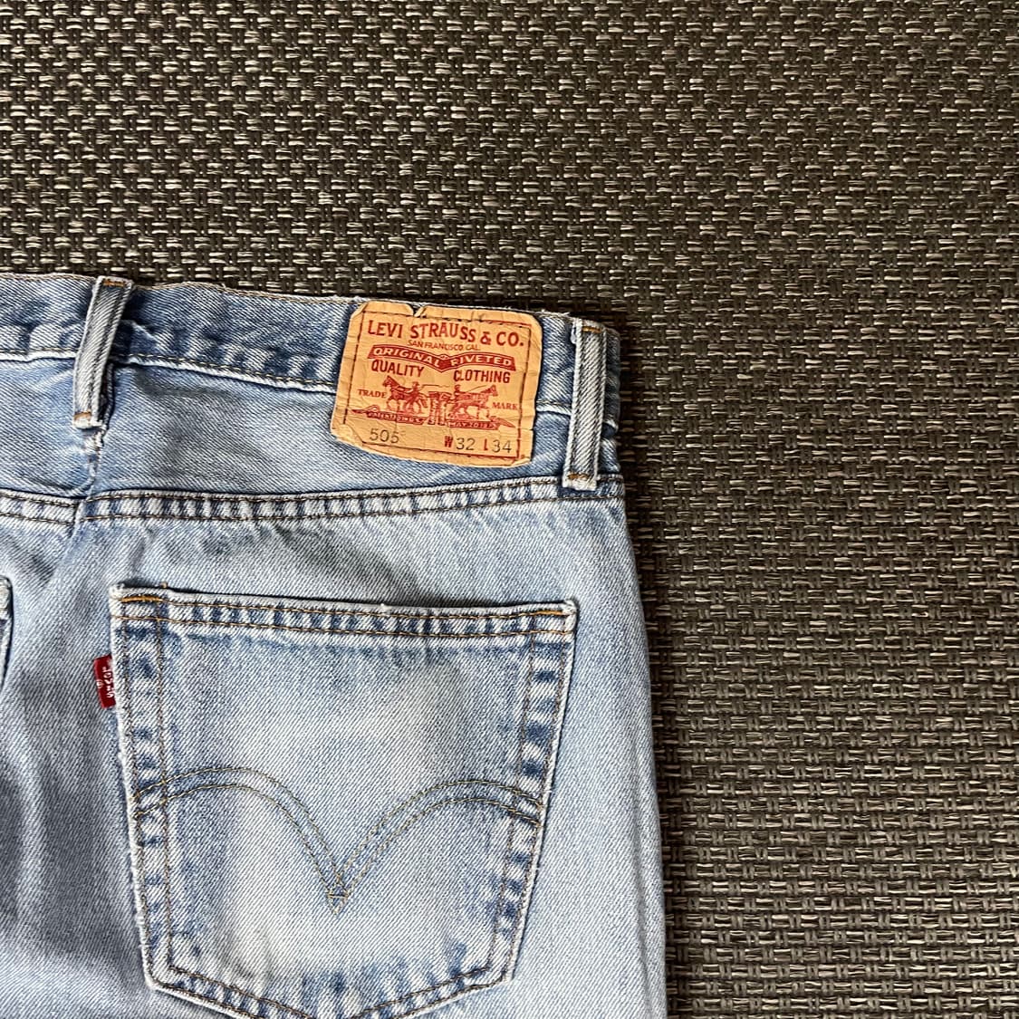 (32) 리바이스 505 32X34 스트레이트핏 연청 데님 팬츠 상품이미지6