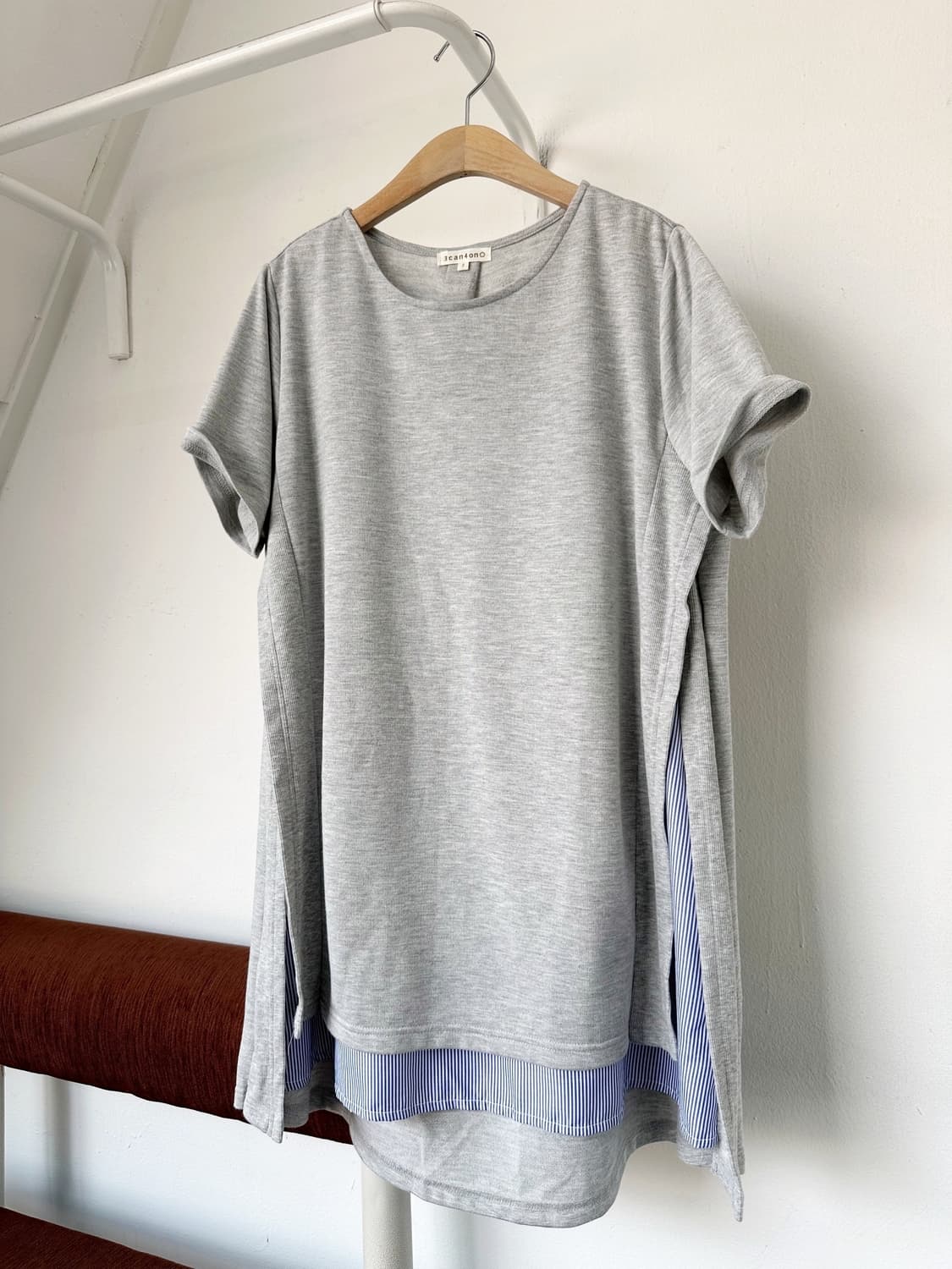 Stretched fabric fake layered long top 상품이미지1