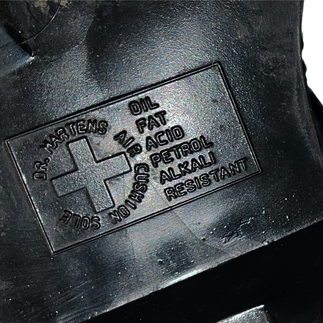 닥터마틴 8홀 워커 유광 블랙 230 상품이미지8