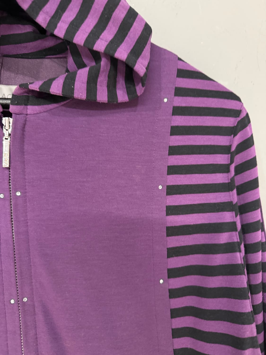 stripe pattern cubic line hood zip-up 상품이미지7