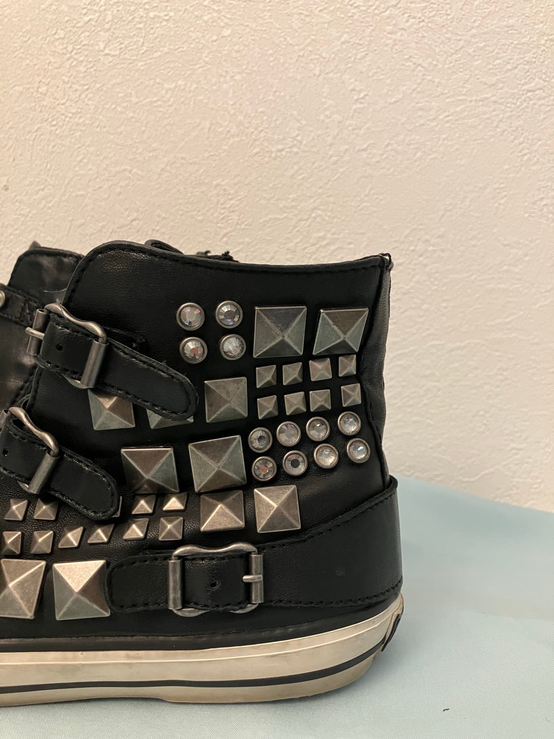 ASH 아쉬 블랙 스터드 하이탑 스니커즈 y2k 고스펑크 고스로리 상품이미지2