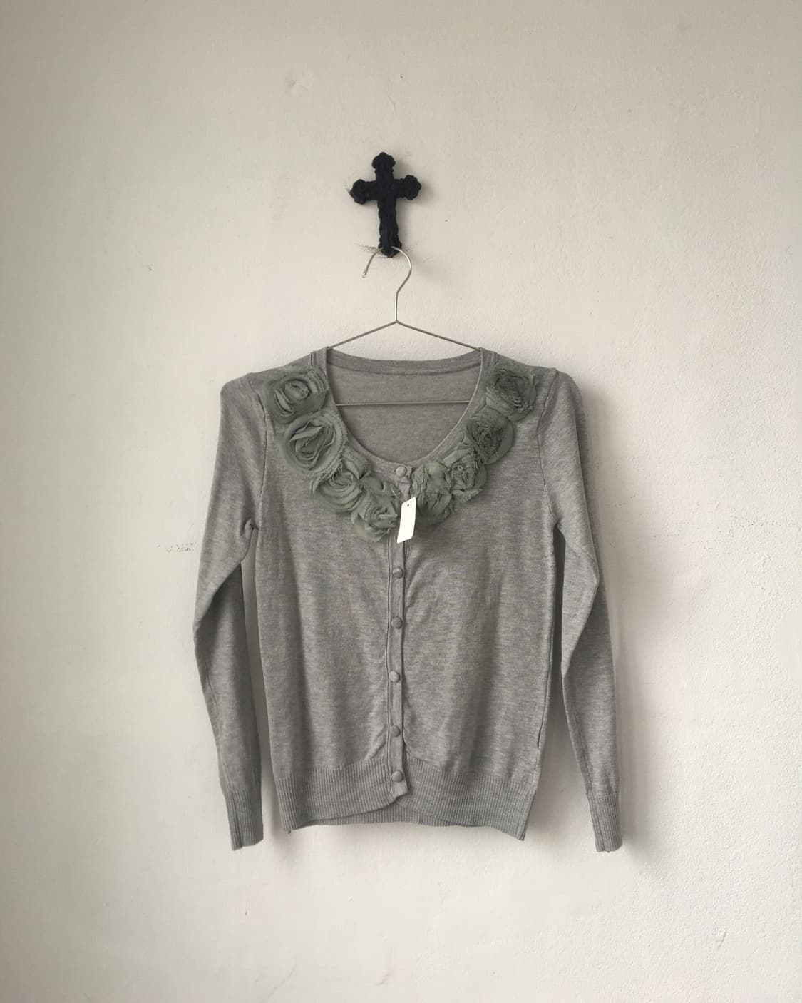 Corsage point knit cardigan 상품이미지2