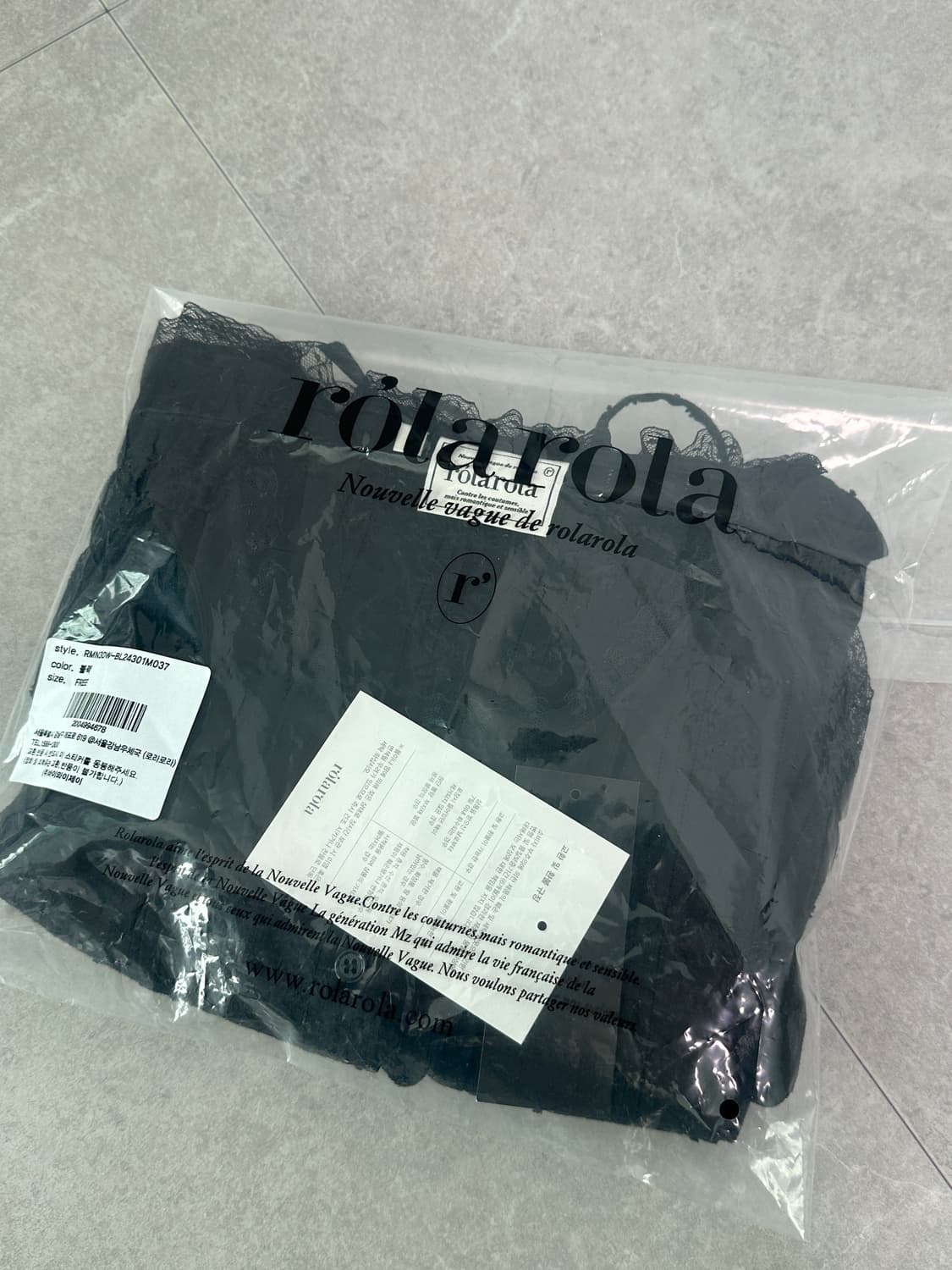 로라로라 프릴 셔링 카리나 블라우스 frill shirring 상품이미지4