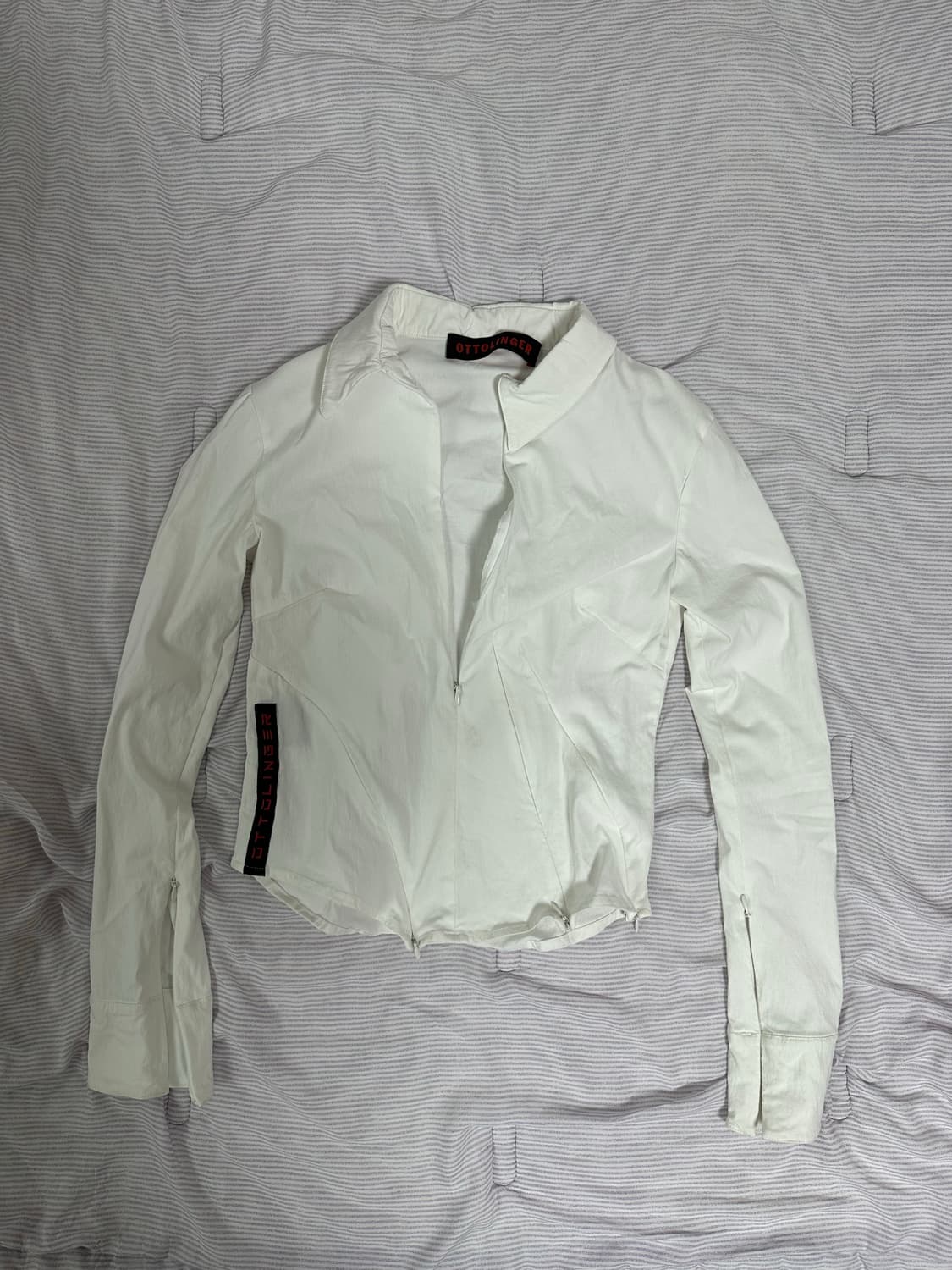 오토링거 집업 셔츠 상품이미지1