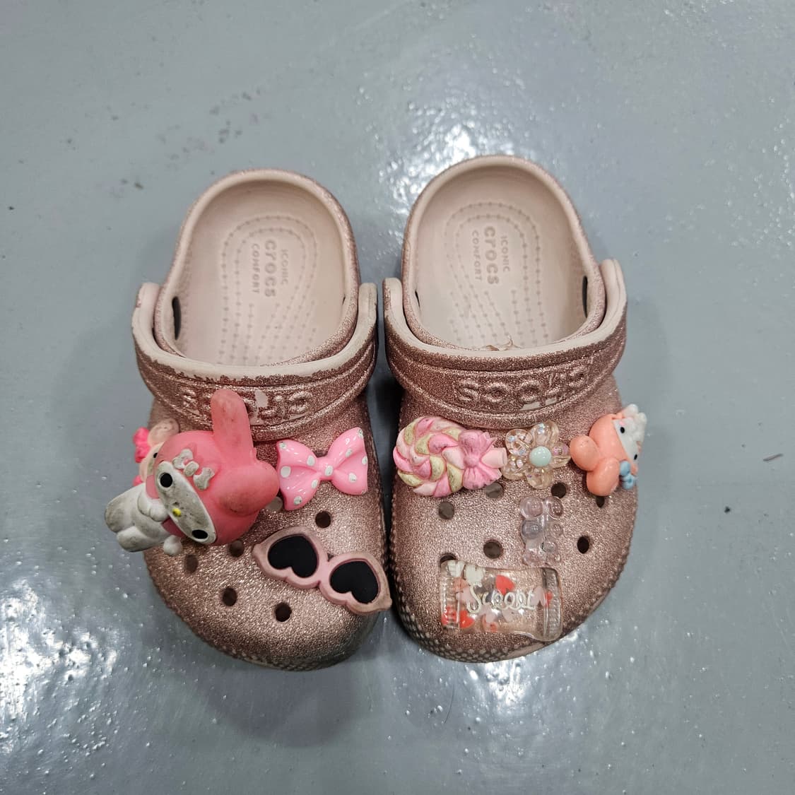 C7 크록스 키즈 글리터 클로그 0401Y 상품이미지3