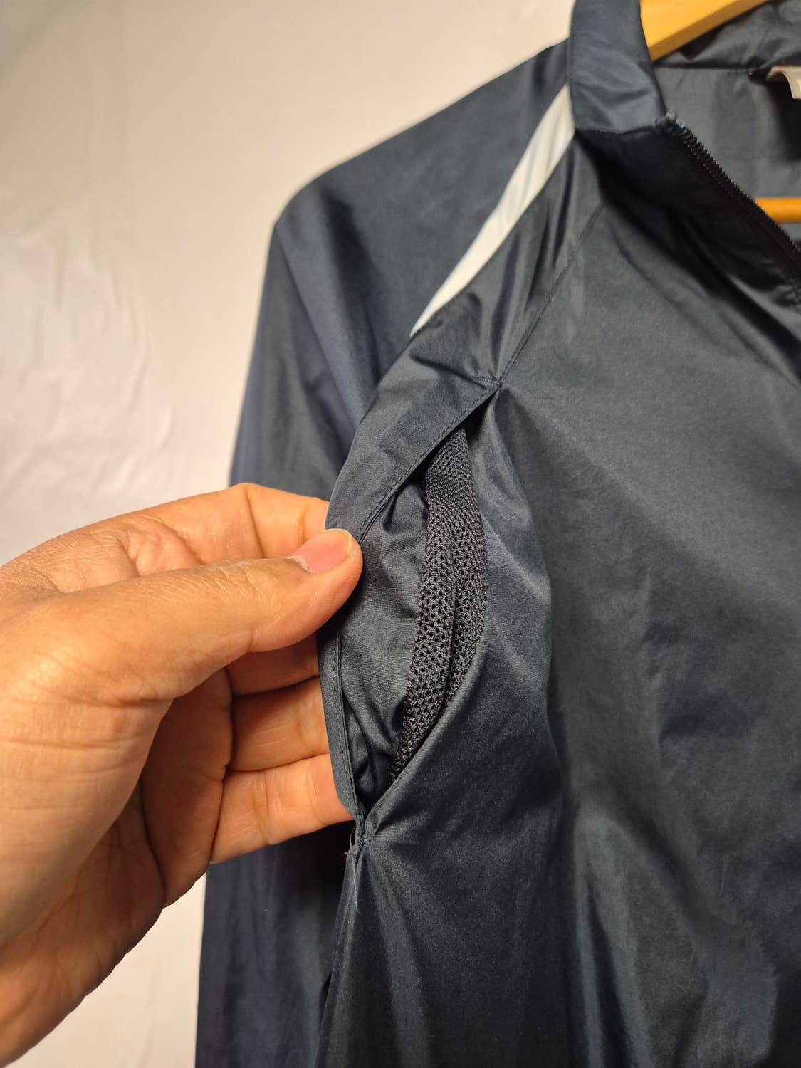 나이키 00s 윈드브레이커 네이비 나이키핏 바람막이 L사이즈 (상태A급) 상품이미지6