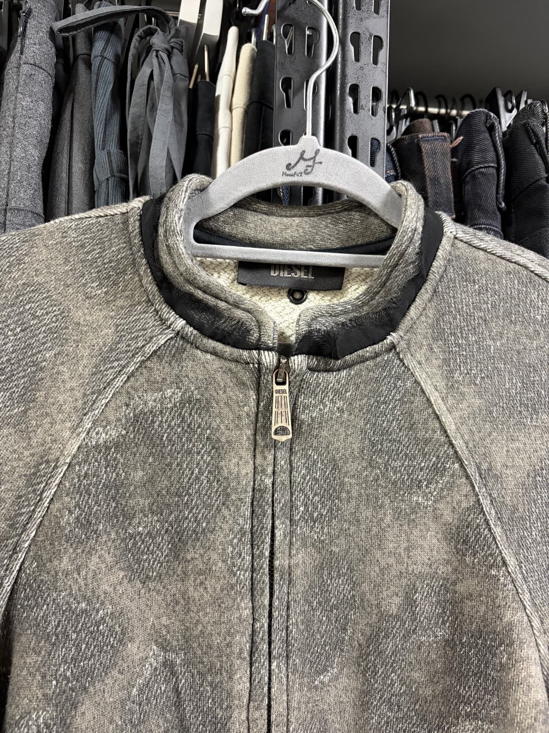 디젤 빈티지 워시드 데미지 집업 상품이미지4