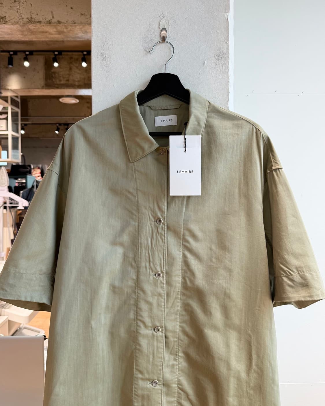 르메르 그린 컨버터블 포플린 하프 셔츠  상품이미지3