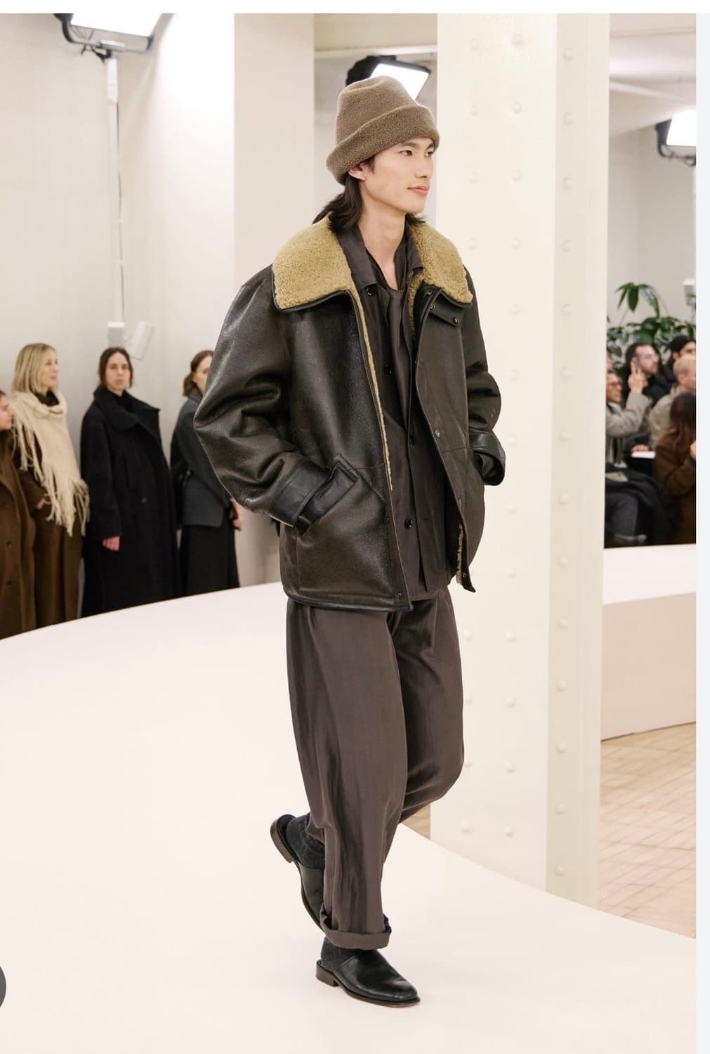 새상품) 르메르 25 f/w 시어링 에스프레소 코트 자켓  상품이미지1