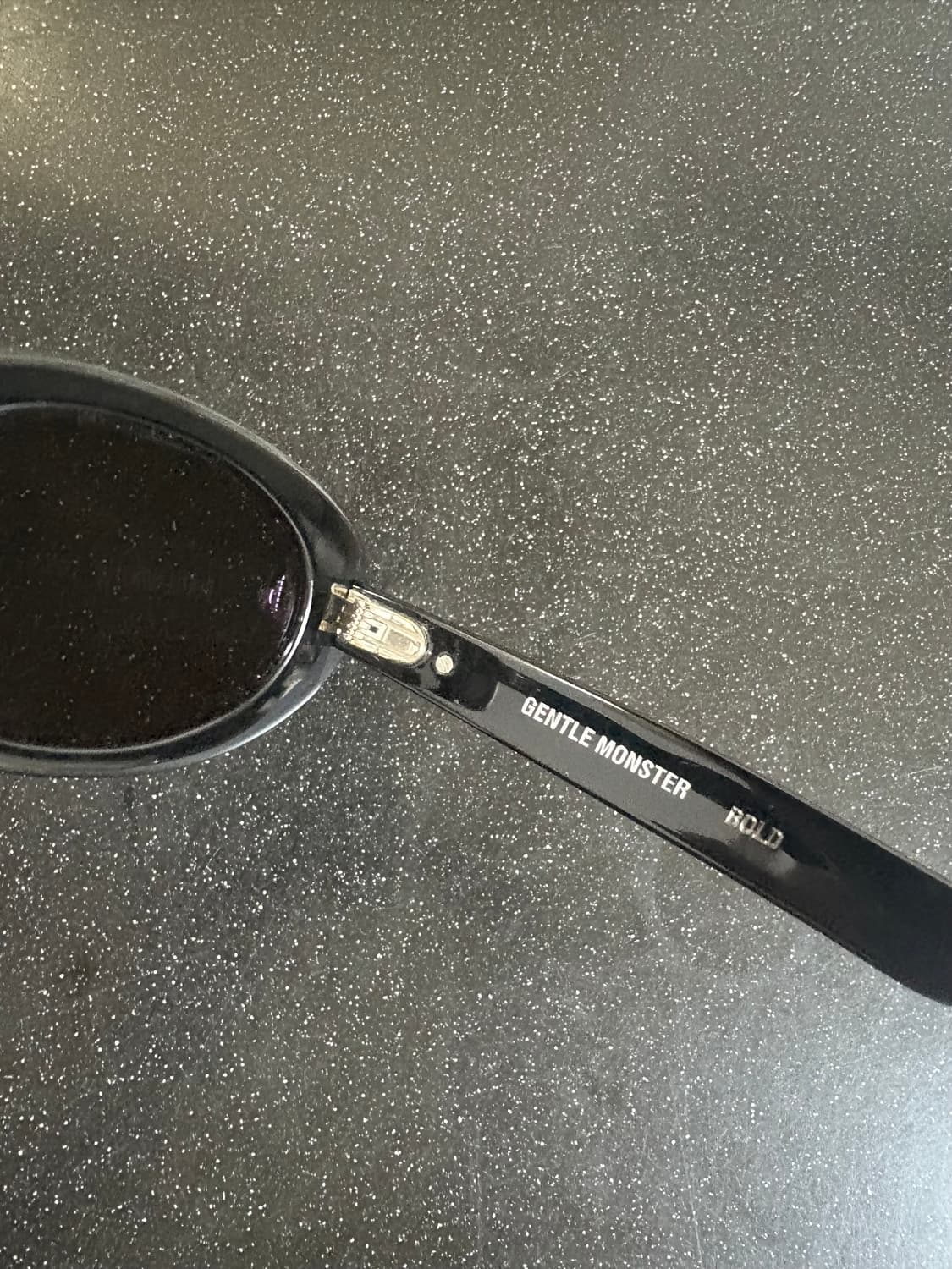 젠틀몬스터 반도네온.S 01 선글라스  상품이미지6