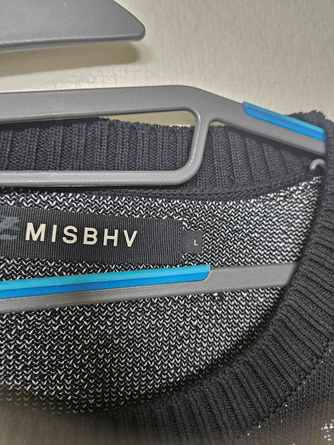 MISBHV M 미스비헤이브 크롭 니트 스웨터 L 상품이미지5