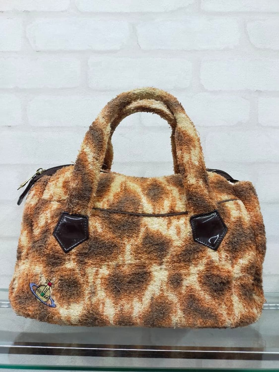 비비안 웨스트우드 레오파드 파일 핸드백 상품이미지1