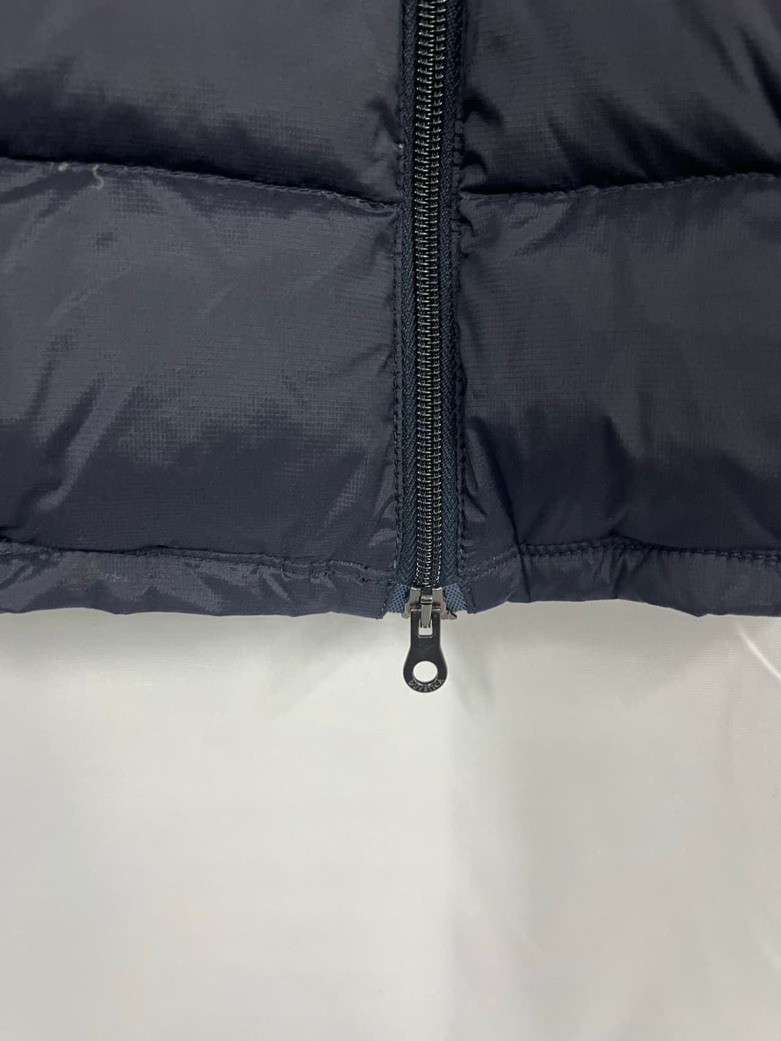 듀베티카 경량패딩 40사이즈 상품이미지3