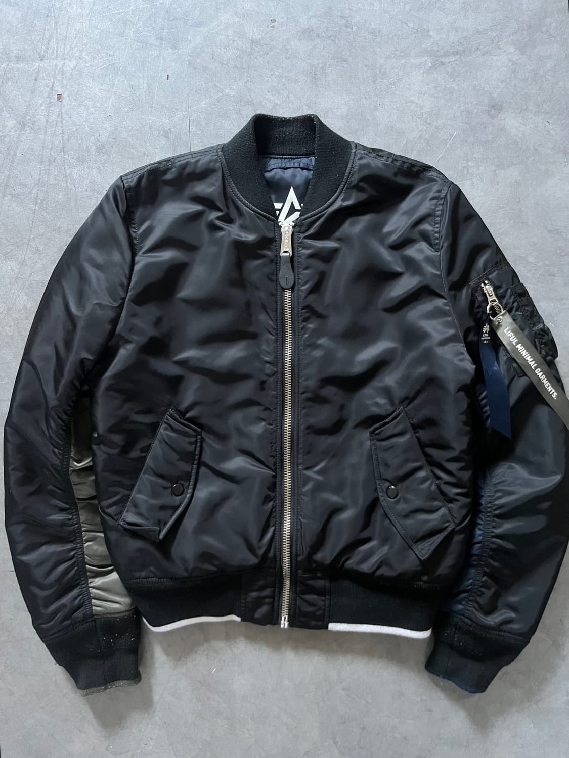 Alpha Industries 알파 인더스트리 네이비 블랙 리버시블 MA 상품이미지1