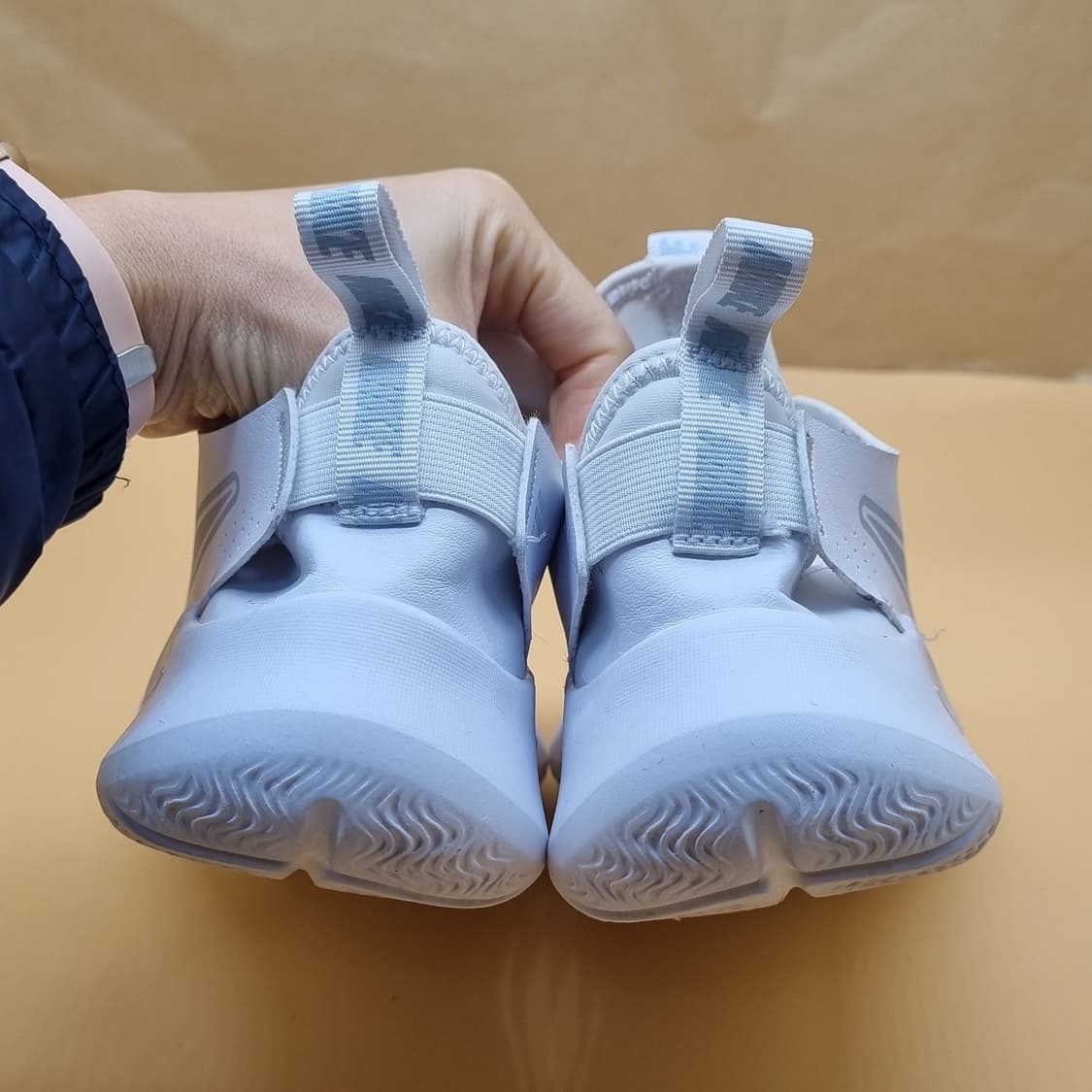 나이키 플렉스 러너2 슬립온250. 상품이미지4