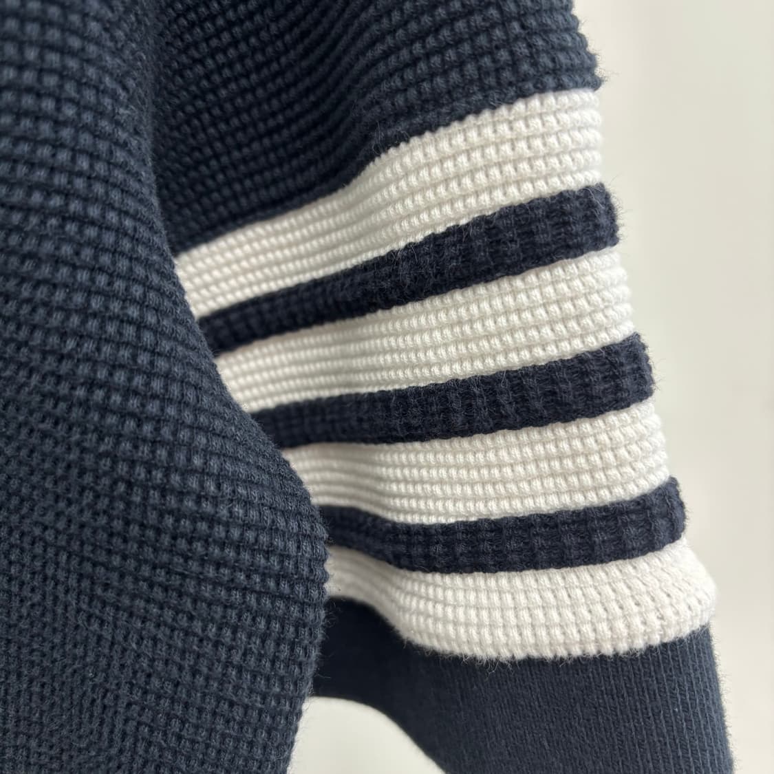 [3]톰브라운 사선완장 와플 pk 카라티 상품이미지2