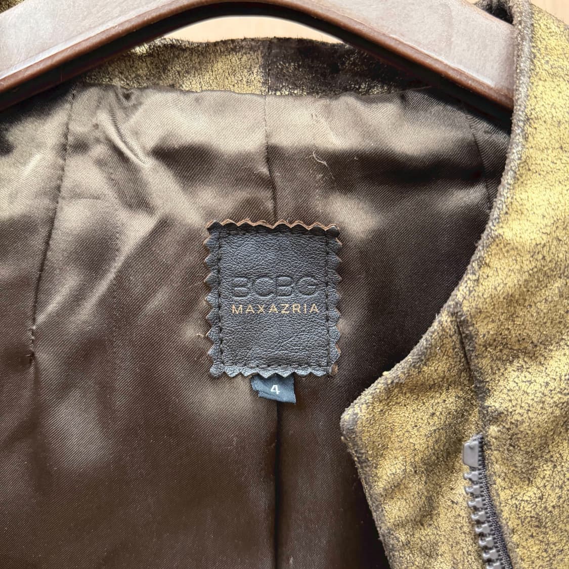 비씨비지 막스아즈리아 레더 자켓 골드 메탈릭 코팅 디테일 슬림핏 골드 상품이미지6