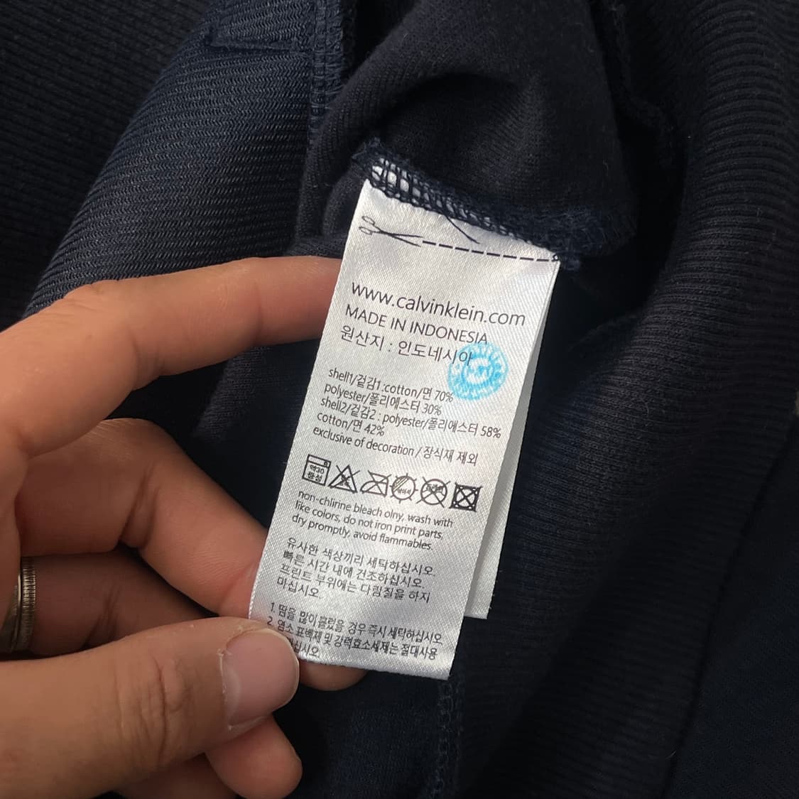 [100] 캘빈클라인 벨벳 후드집업 상품이미지4