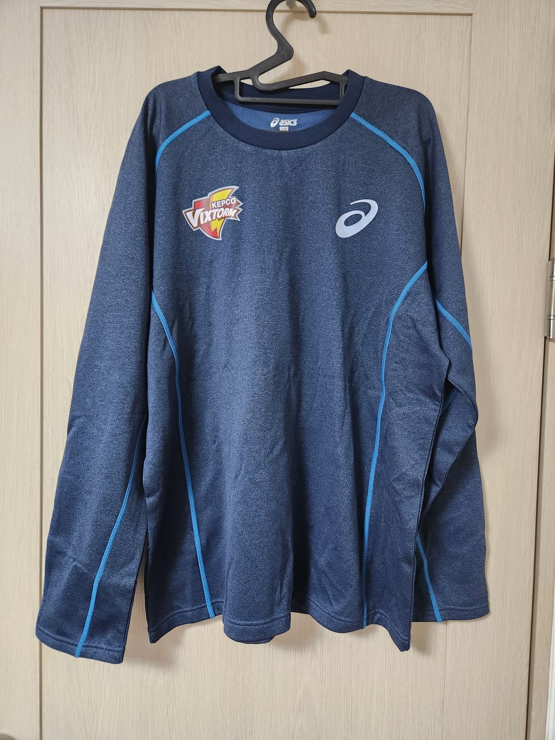 아식스 한국전력배구단 선수 코치 지급용 티셔츠 사이즈110 상품이미지1