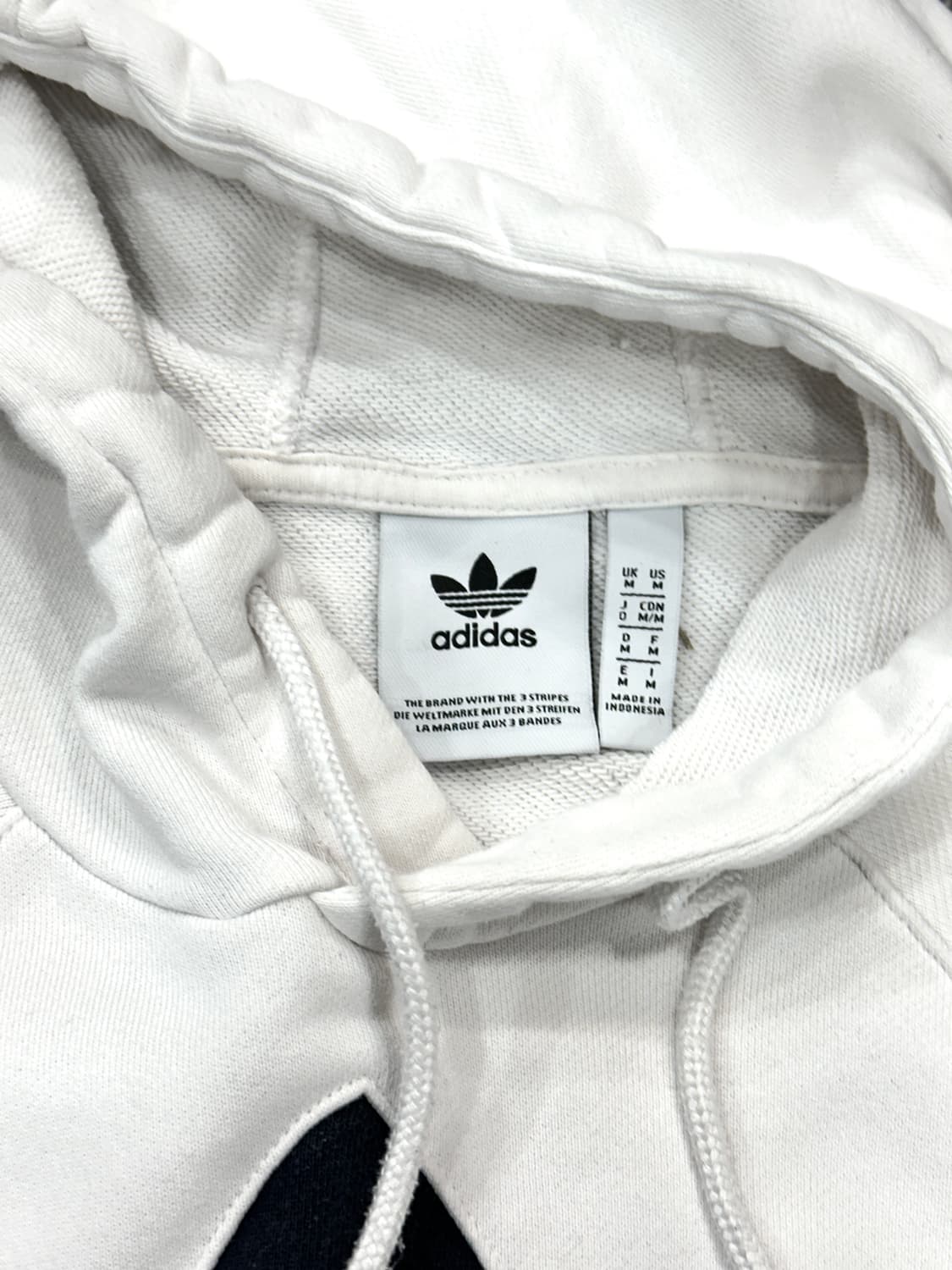 아디다스 빅트레포일 후드티  상품이미지3