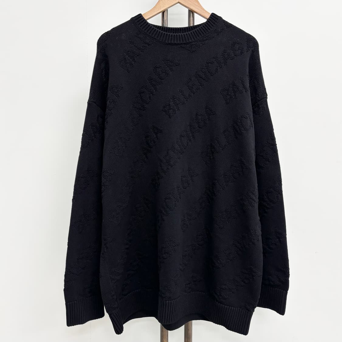 [M]발렌시아가 멀티로고 니트 상품이미지1